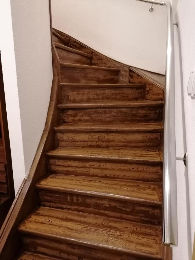 Ubytovani Na Spaciru Микулов Екстериор снимка